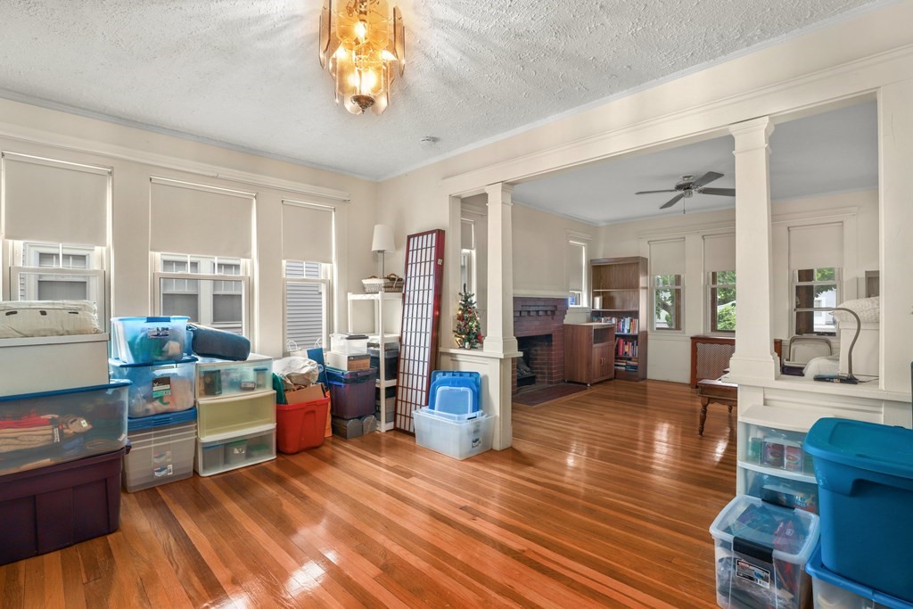 10 Windsor Road Quincy, MA 02171 - Photo 18 of 37 Gallery Image 18
