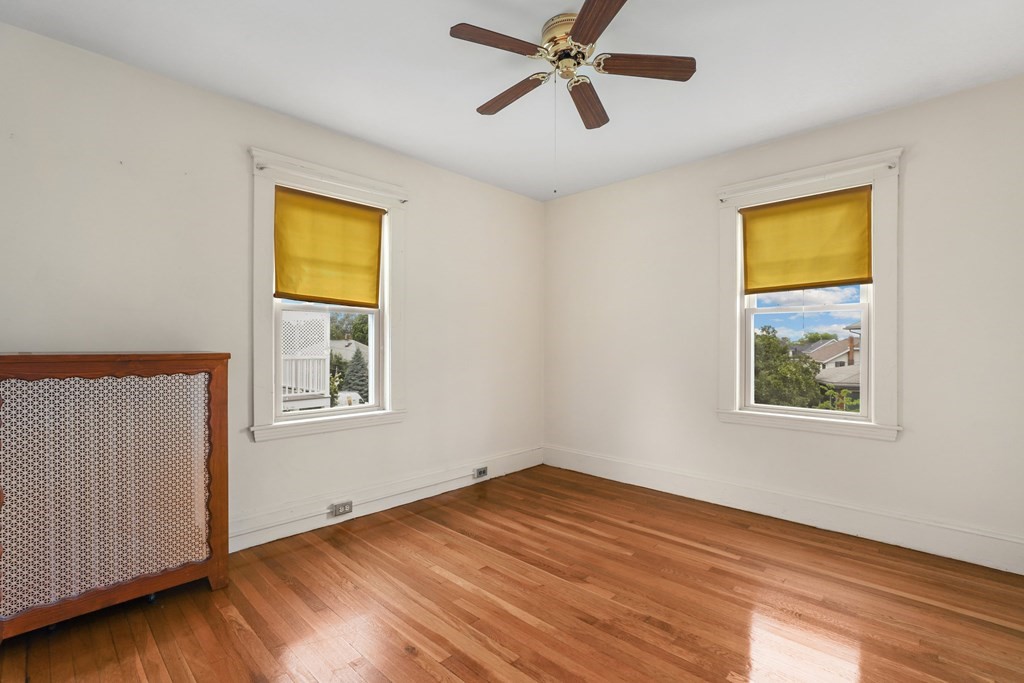 10 Windsor Road Quincy, MA 02171 - Photo 21 of 37 Gallery Image 21