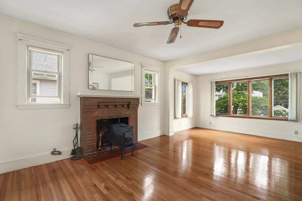 10 Windsor Road Quincy, MA 02171 - Photo 30 of 37 Gallery Image 30