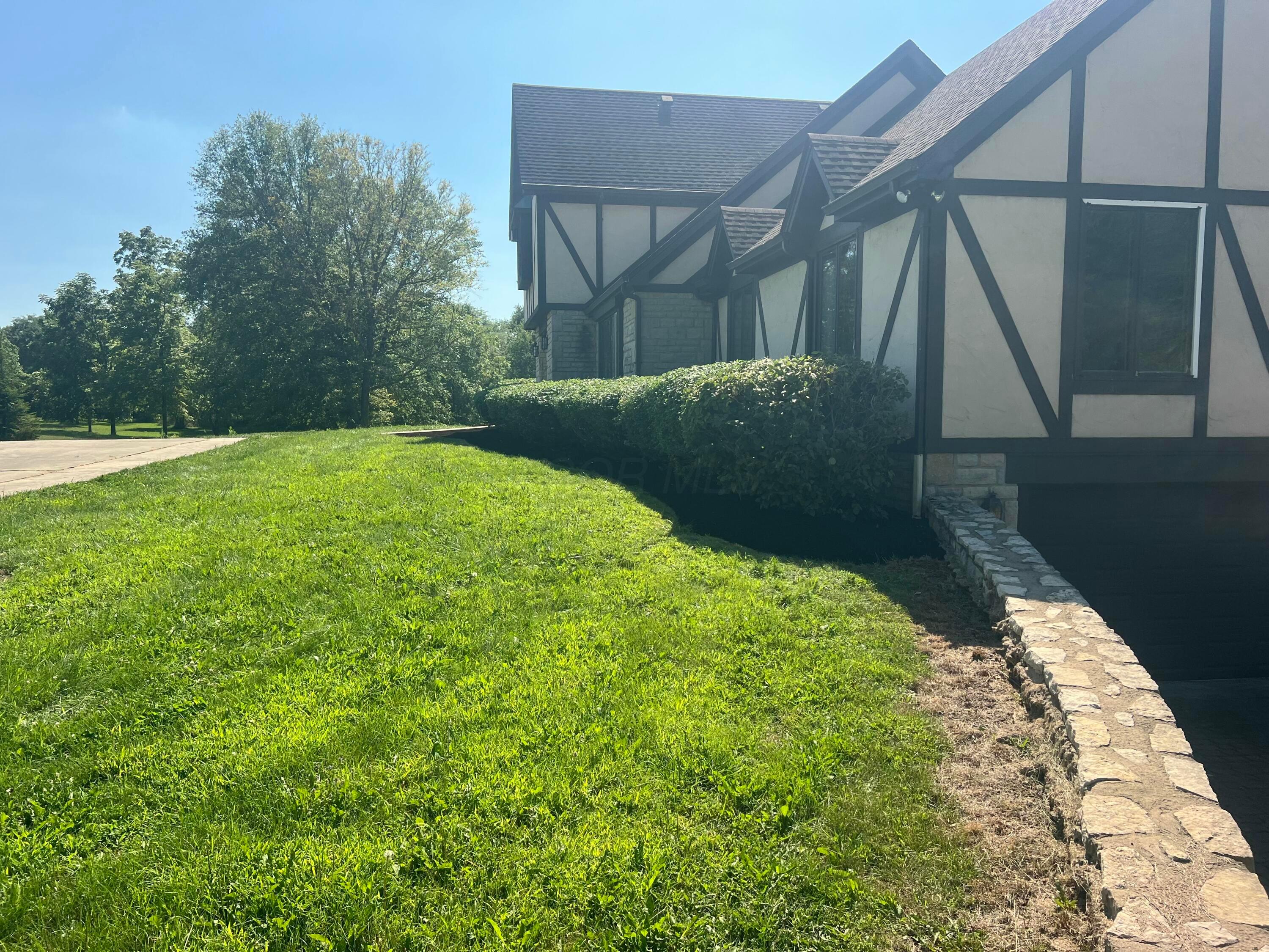 3191 Spring Valley Road London, OH 43140 - Photo 2 of 3 Professional photos coming week of September 13