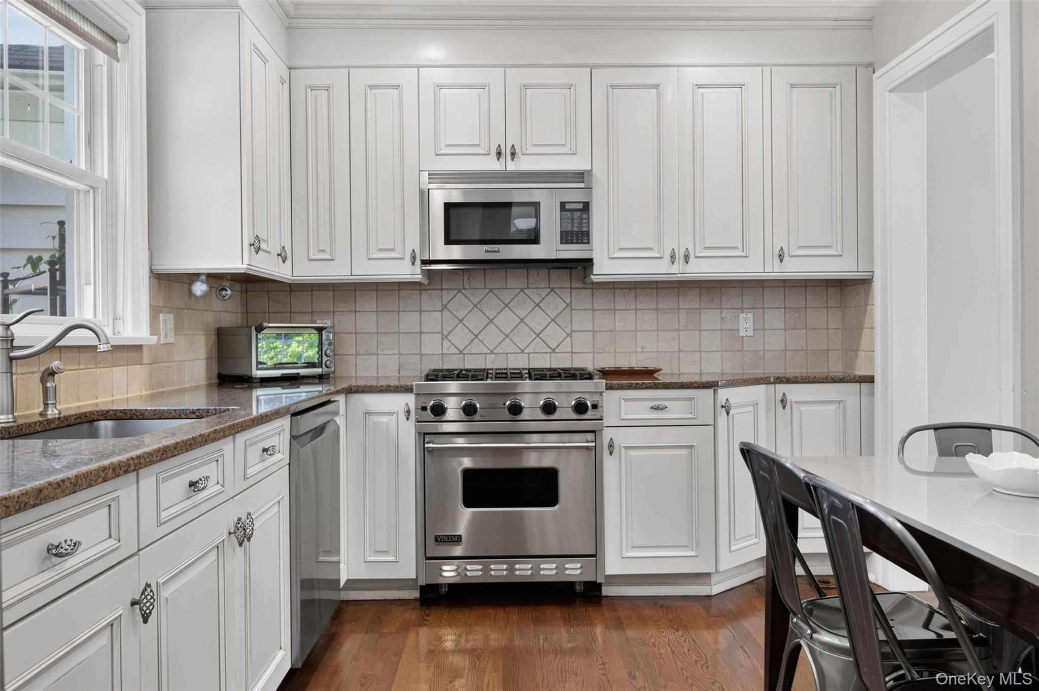 12 Drake Road Scarsdale, NY 10583 - Photo 14 of 43