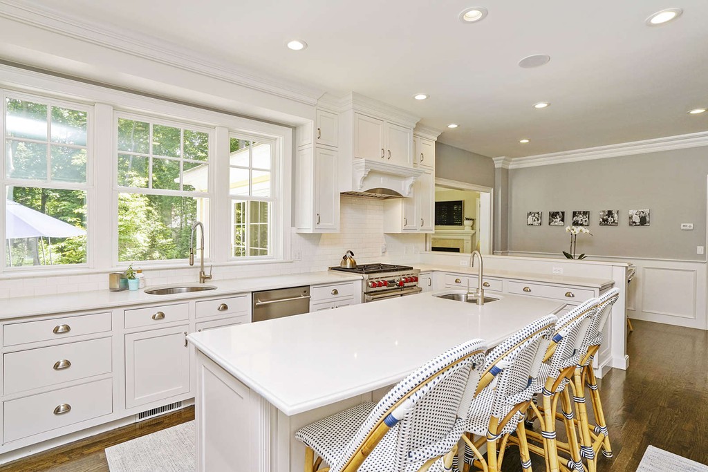 14 Tavern Lane Lexington, MA 02421 - Photo 10 of 30 Gallery Image 10