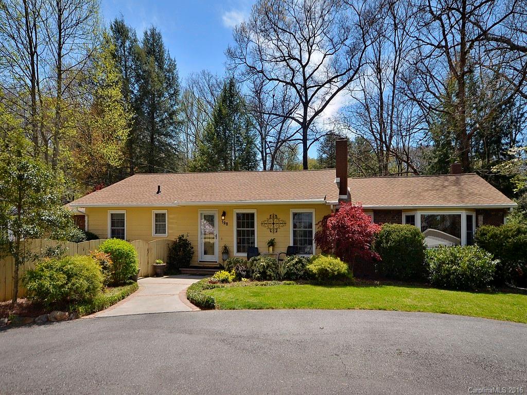 198 Highland Road Waynesville, NC 28786 - Photo 1 of 24 Gallery Image 1
