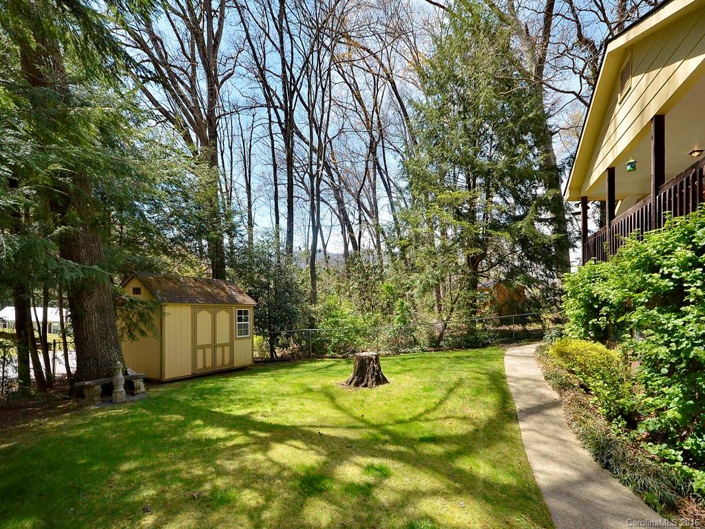 198 Highland Road Waynesville, NC 28786 - Photo 18 of 24 Gallery Image 18