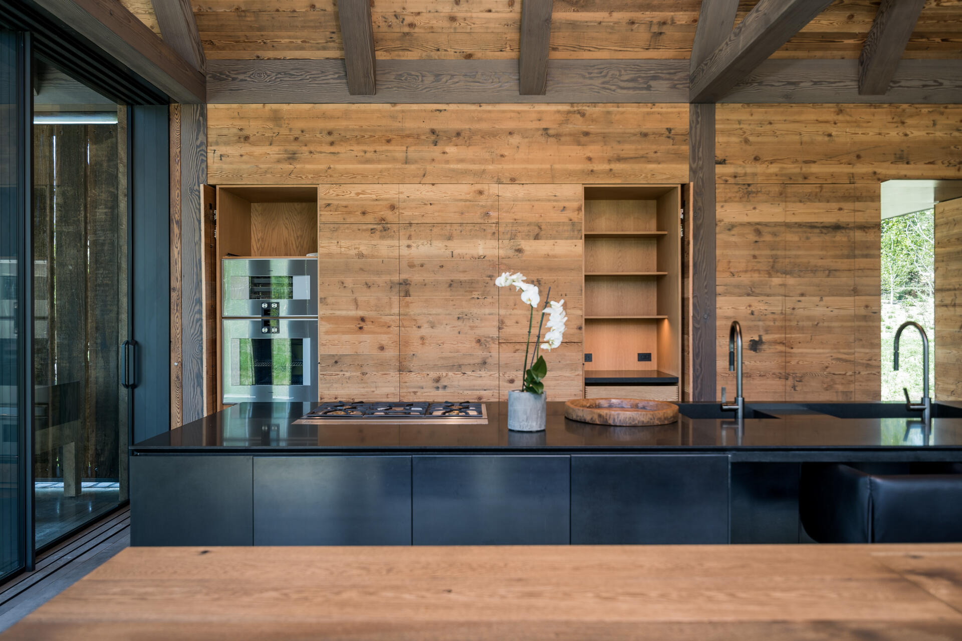 110 Stonegate Circle Blaine County, ID 83340 - Photo 17 of 69 Kitchen