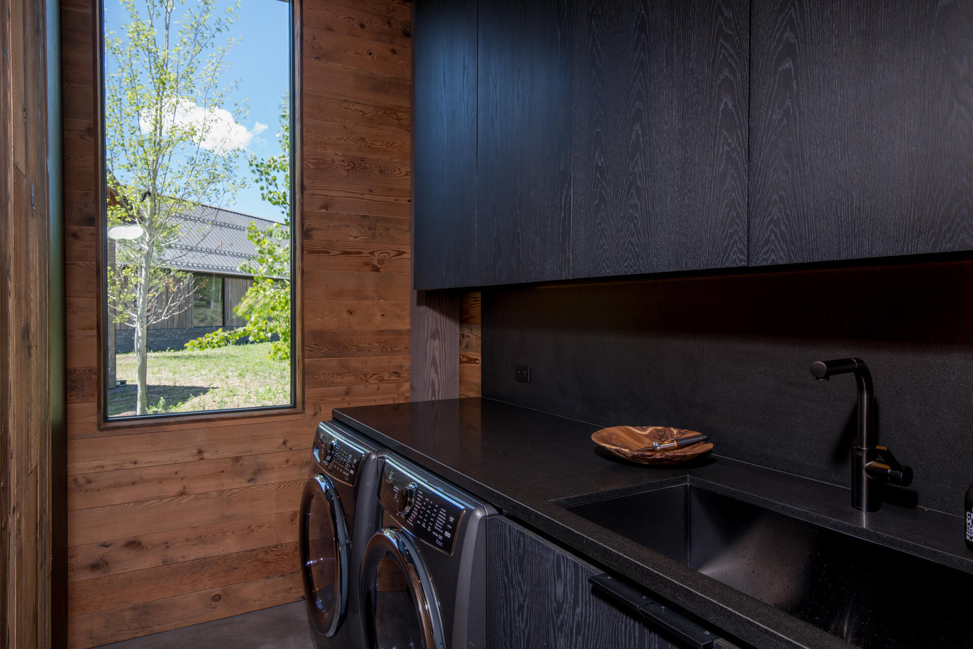 110 Stonegate Circle Blaine County, ID 83340 - Photo 36 of 69 Laundry