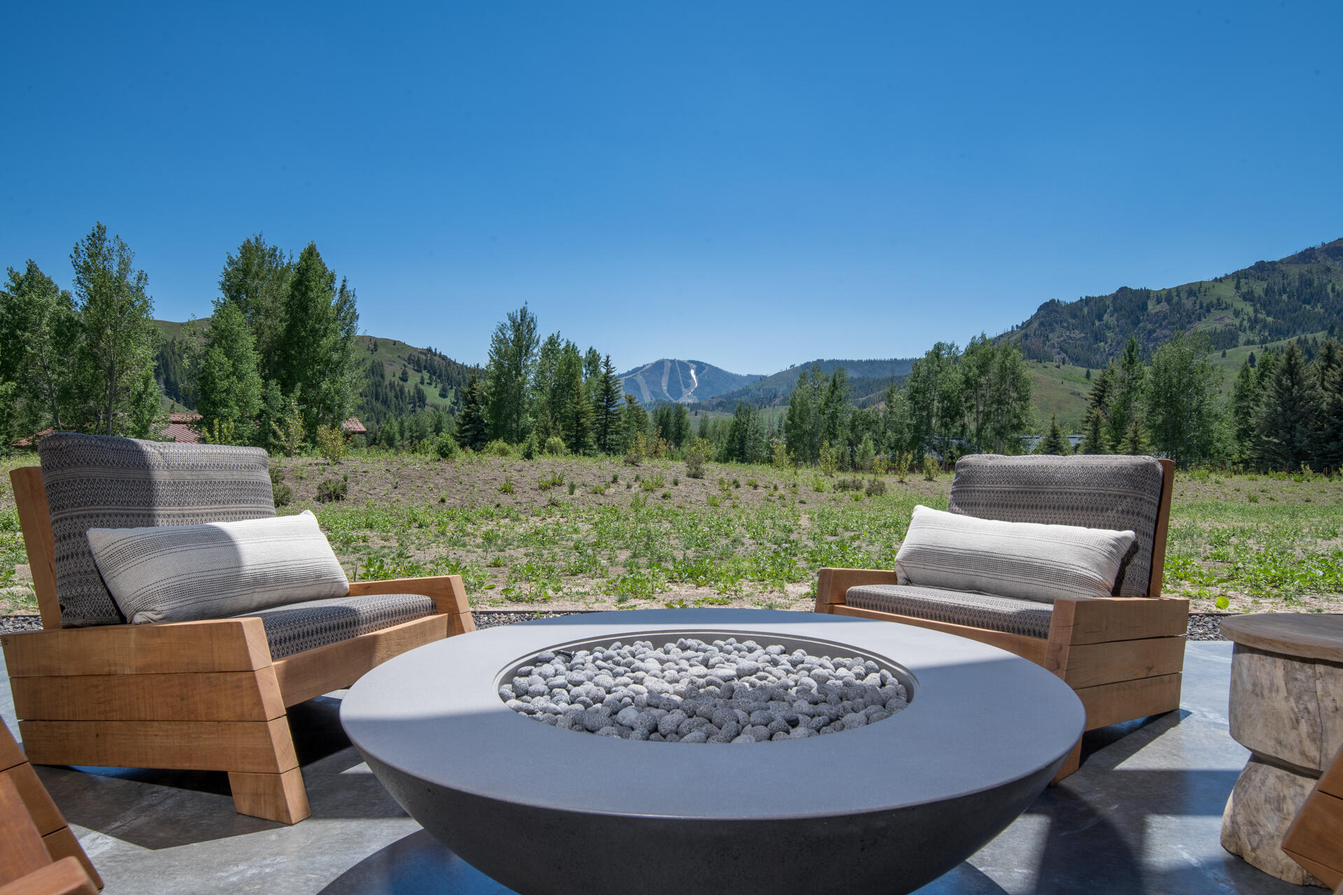 110 Stonegate Circle Blaine County, ID 83340 - Photo 57 of 69 Firepit on patio