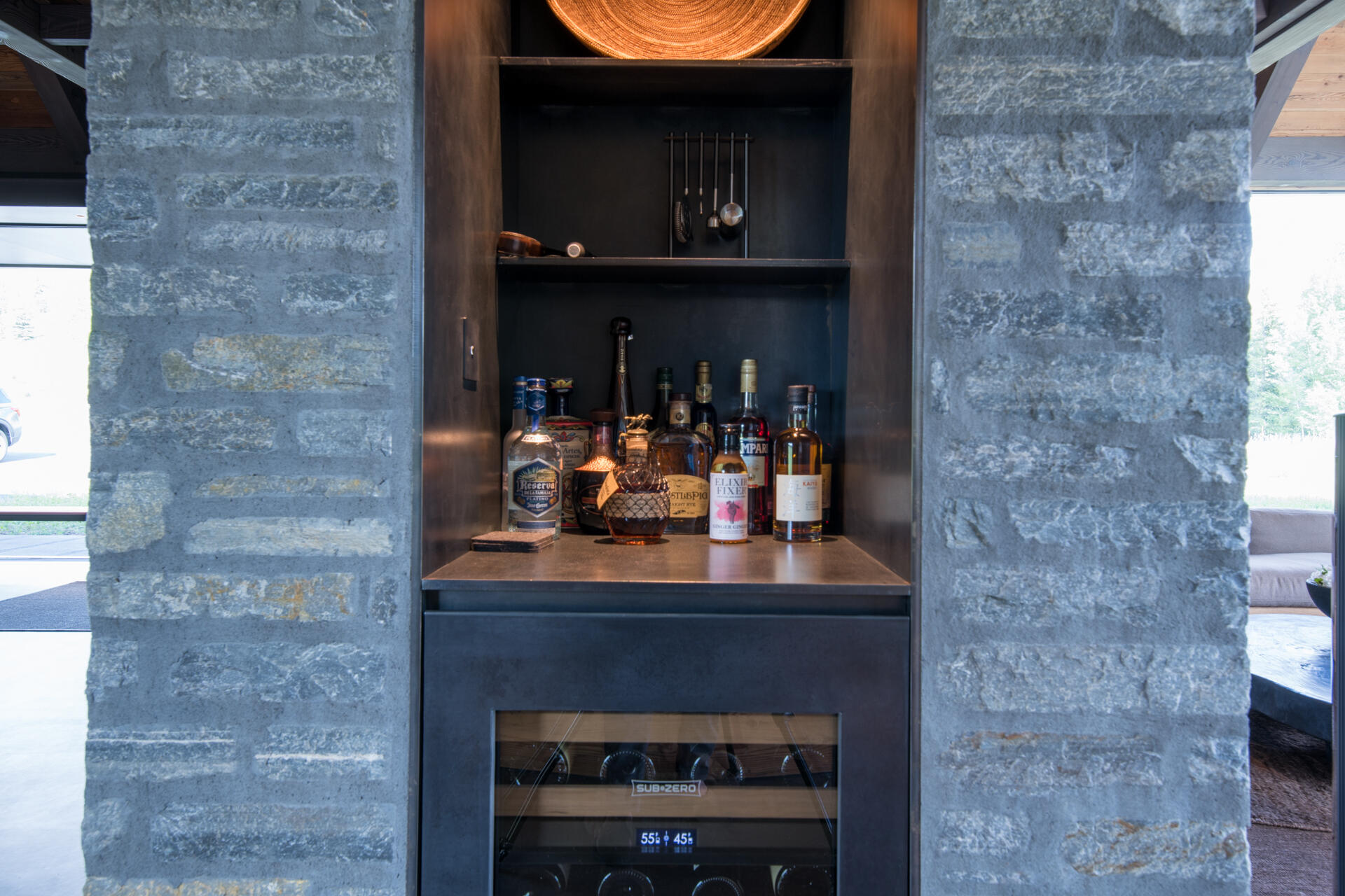 110 Stonegate Circle Blaine County, ID 83340 - Photo 8 of 69 Great Room Bar