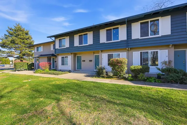 $1,090,000 | 7050 Rainbow Drive, Unit 4, San Jose, CA 95129