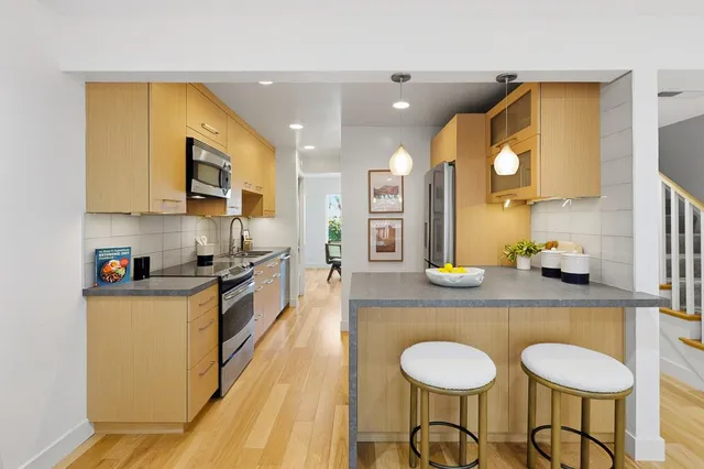 $1,090,000 | 7050 Rainbow Drive, Unit 4, San Jose, CA 95129