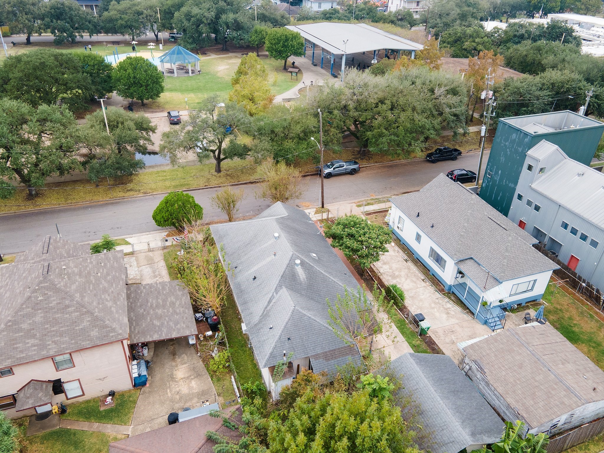 2909 Sherman Street Houston, TX 77003 - Photo 2 of 9 an aerial view of a house with garden space and lake view
