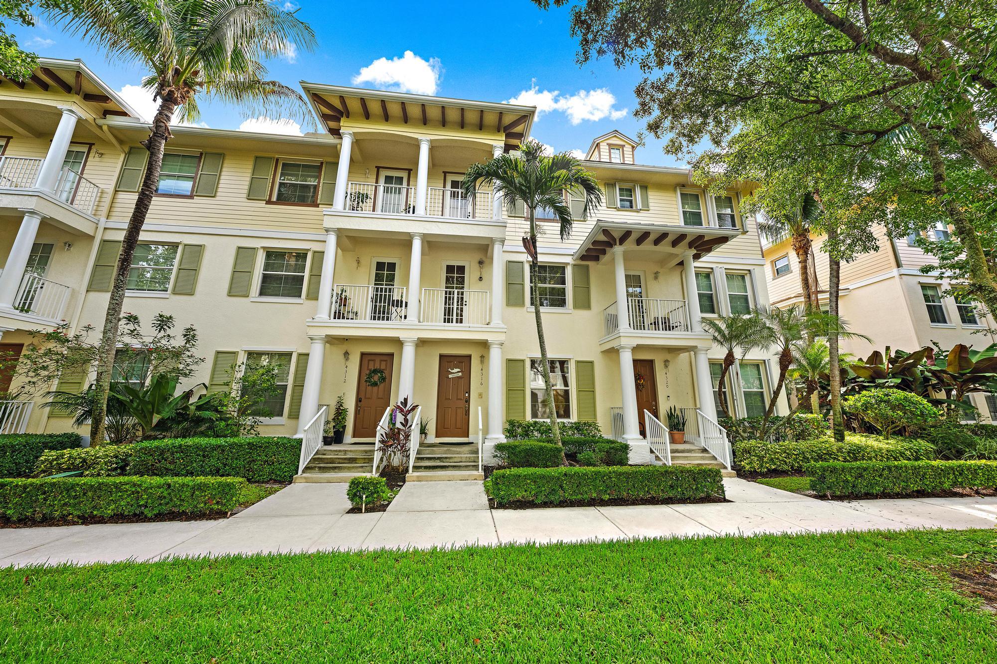4316 Blowing Point Place Jupiter, FL 33458 - Photo 18 of 45 Front Exterior
