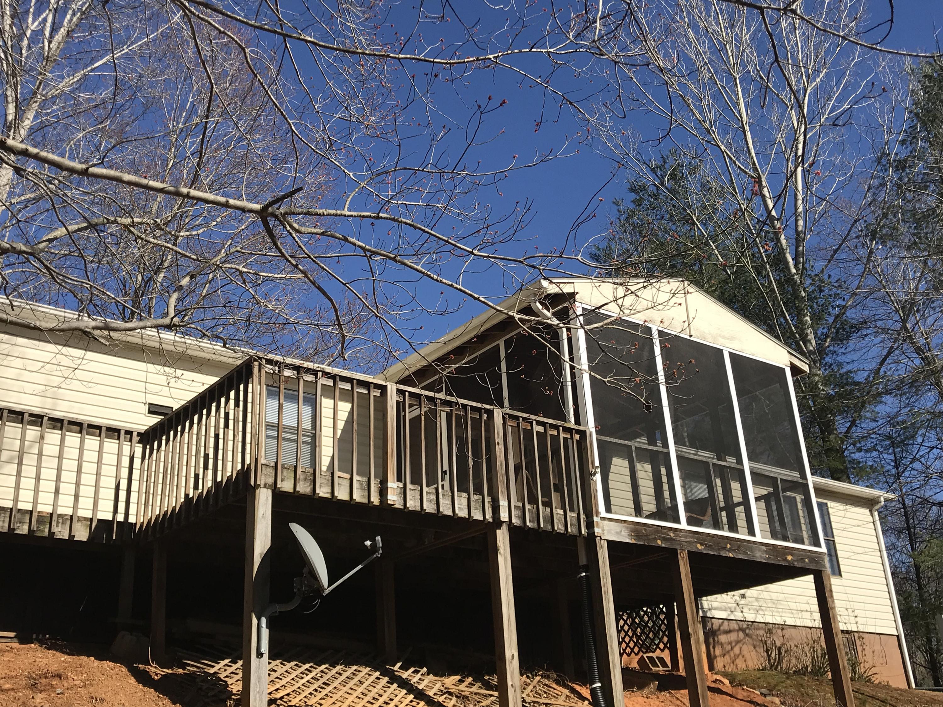 2321 Navigation Point Goodview, VA 24095 - Photo 18 of 26 a view of a roof deck