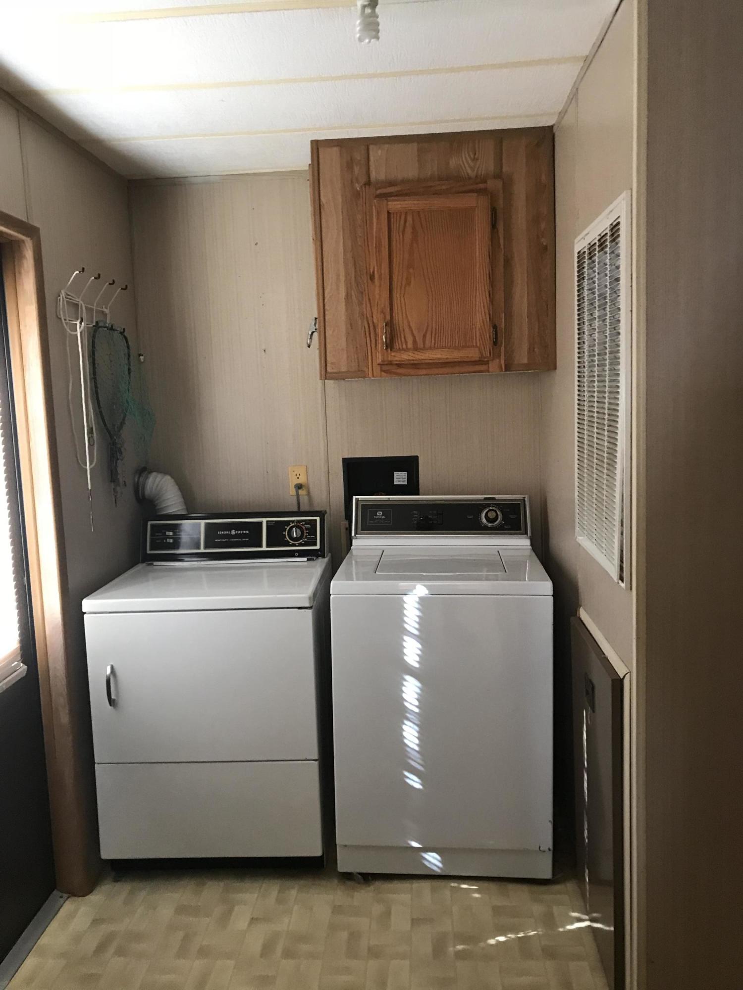 2321 Navigation Point Goodview, VA 24095 - Photo 9 of 26 a utility room with dryer and washer