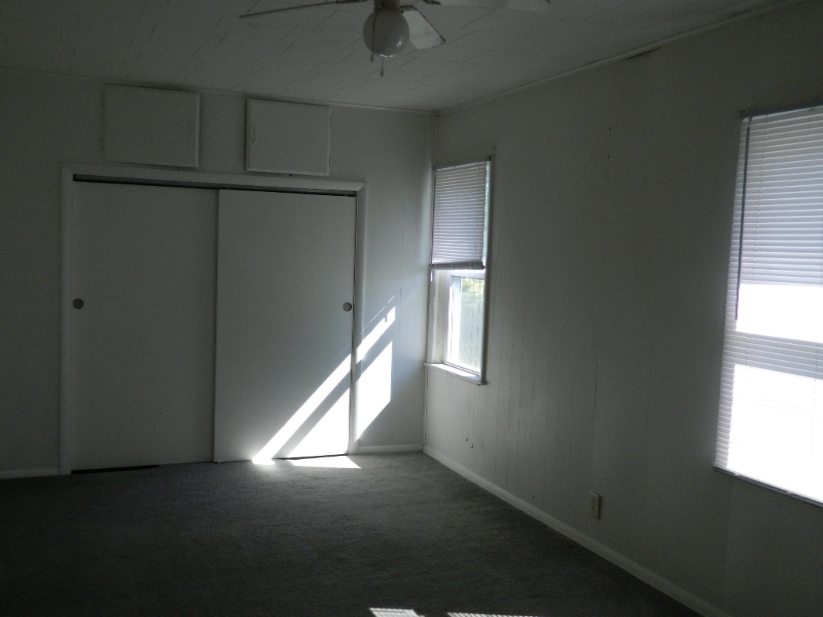 716 South Hooker Avenue Three Rivers, MI 49093 - Photo 8 of 8 DSCN1406