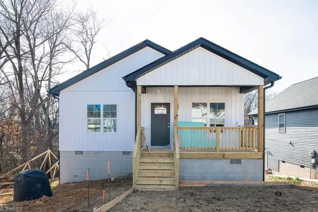 $240,000 | 703 Langford Avenue, High Point, NC 27260