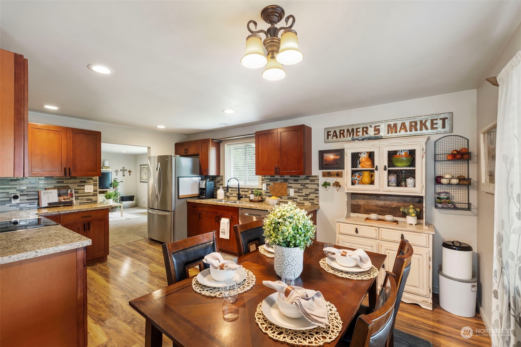3651 Harris Road Southeast Port Orchard, WA 98366 - Photo 5 of 40 Gallery Image 5