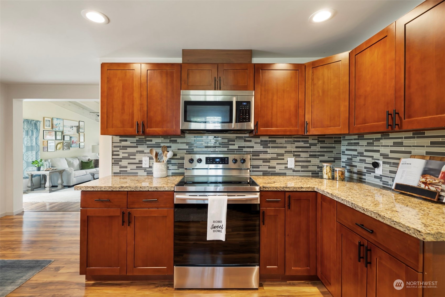 3651 Harris Road Southeast Port Orchard, WA 98366 - Photo 8 of 40 Gallery Image 8