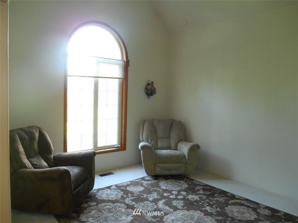 6305 Manor Road Aberdeen, WA 98520 - Photo 10 of 25 Gallery Image 10