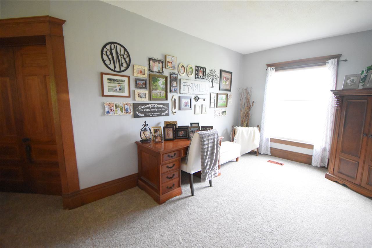 7422 Green Road Fenton, MI 48430 - Photo 20 of 56 50014194-19.JPG