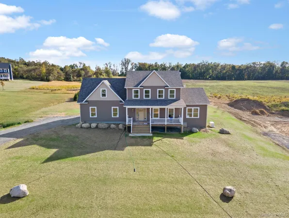 $724,999 | 254 Hull Avenue, Clintondale, NY 12515