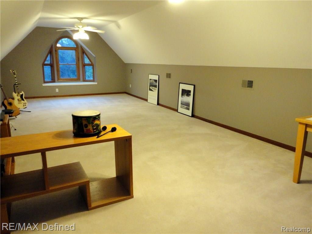 7675 Woodview Road Clarkston, MI 48348 - Photo 33 of 40 Bedroom 4.jpg