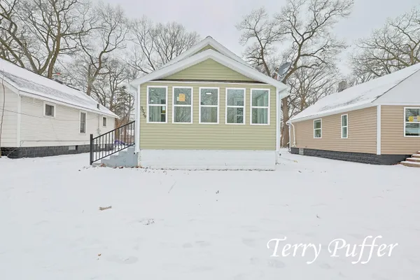 $109,900 | 3029 Waalkes Street, Muskegon, MI 49444