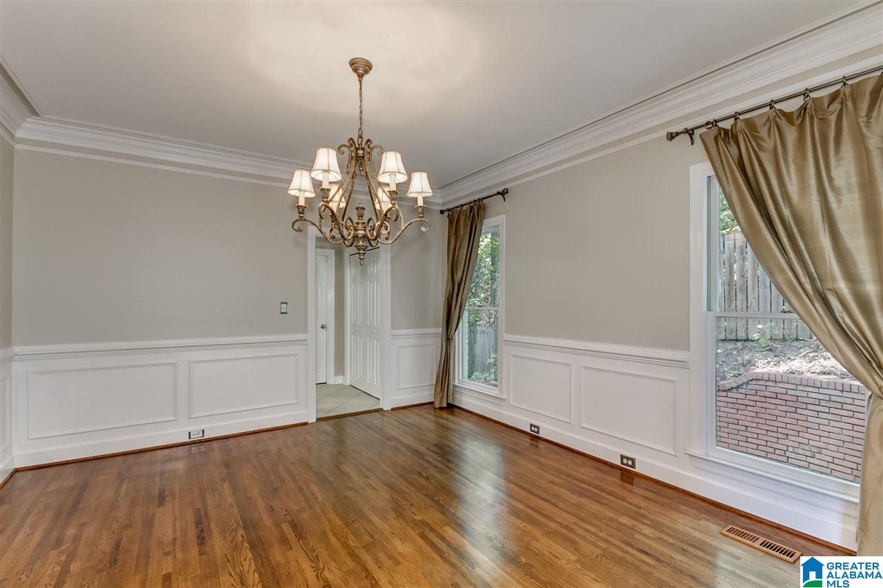 711 Zelda Place Birmingham, AL 35209 - Photo 7 of 41
