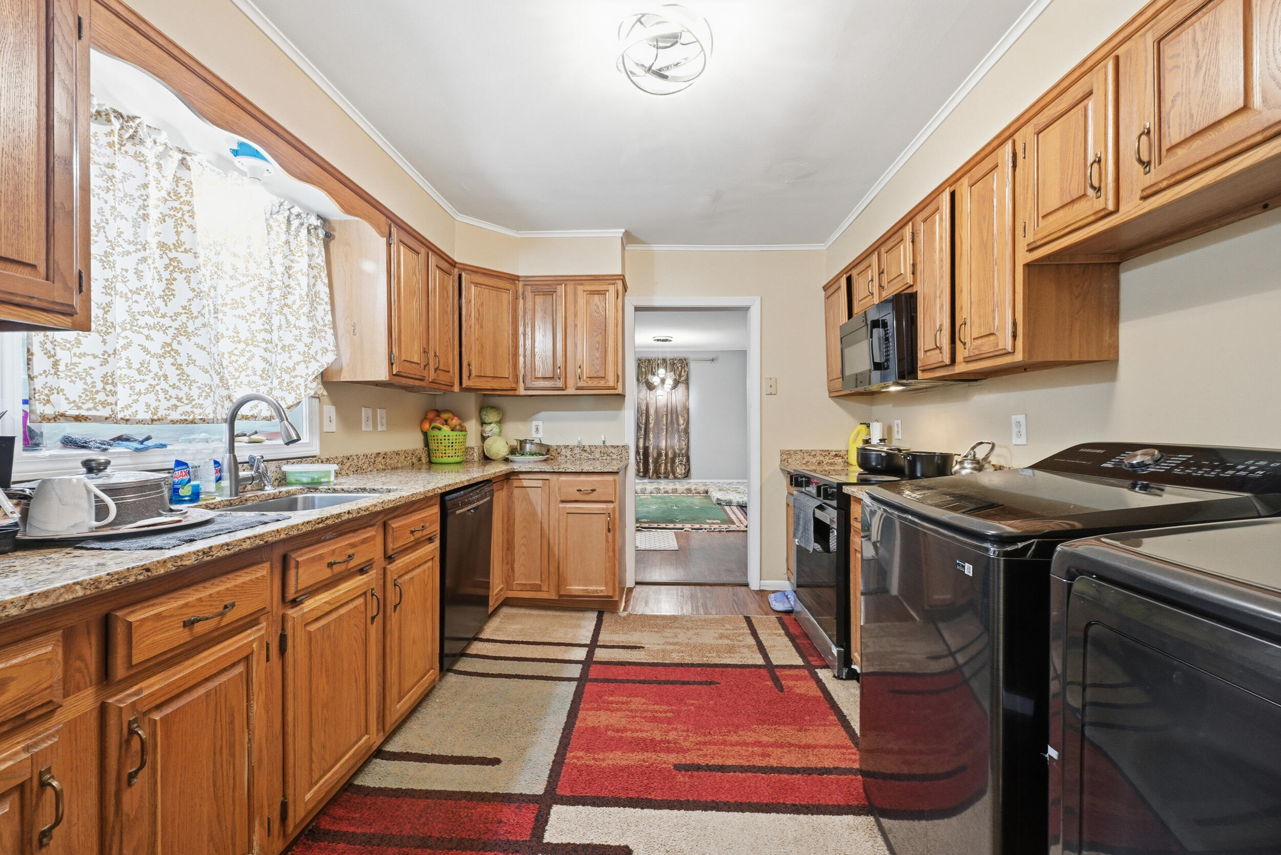 83 Pleasant Street Waterville, ME 04901 - Photo 6 of 44 51-9w7dp5y-lp-110