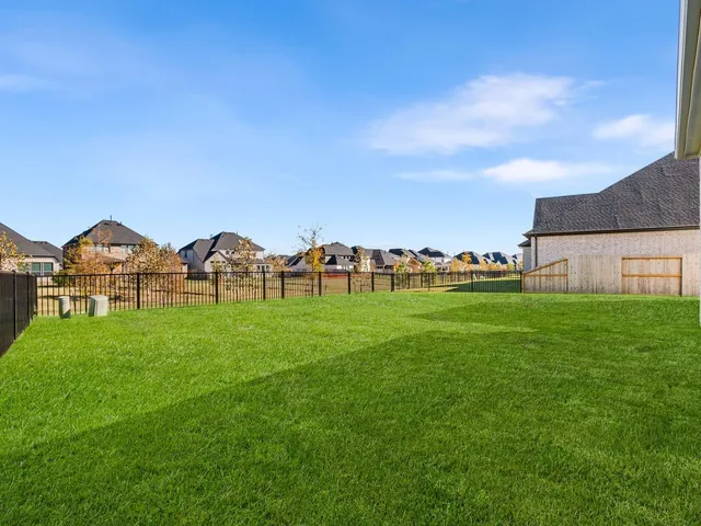 $649,000 | 7323 Sunny Oak Lane, Fulshear, TX 77441