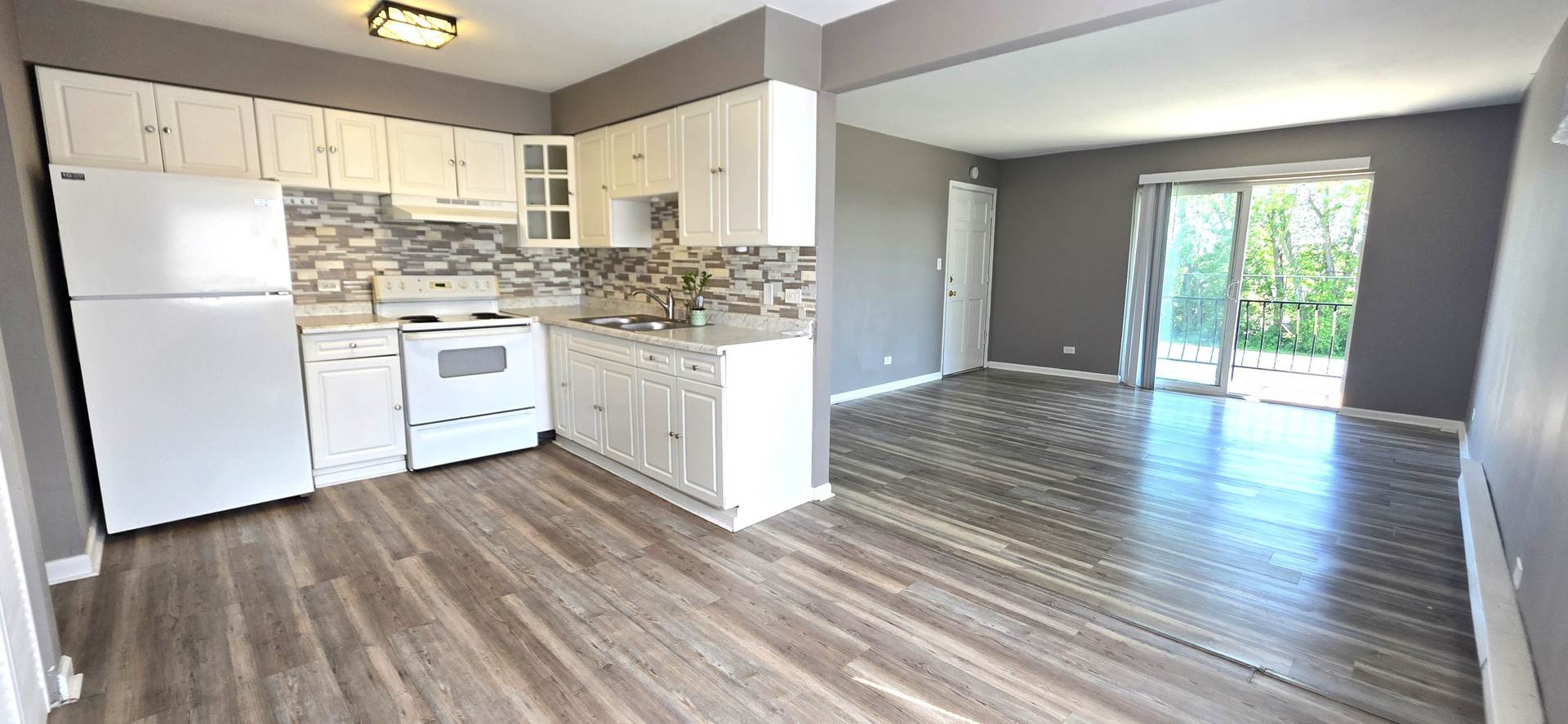 2602 East State Street, Unit 3A Burnham, IL 60633 - Photo 2 of 9
