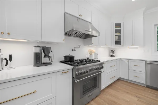 $1,575,561 | 73 Lantern Hl Drive, Cranston, RI 02921