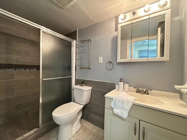 $1,800 | 7483 Southwest 82nd Street, Unit A203, Miami, FL 33143