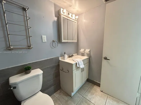 $1,800 | 7483 Southwest 82nd Street, Unit A203, Miami, FL 33143