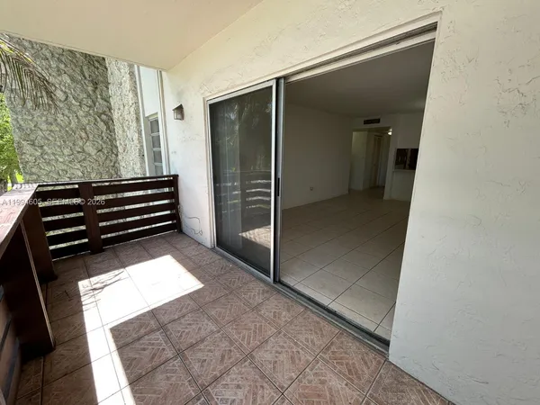 $1,800 | 7483 Southwest 82nd Street, Unit A203, Miami, FL 33143