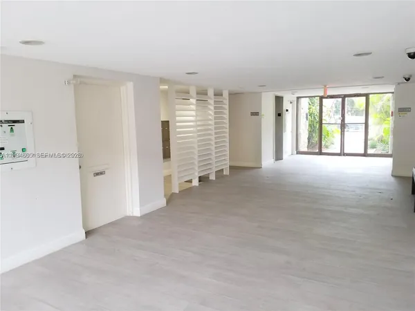 $1,800 | 7483 Southwest 82nd Street, Unit A203, Miami, FL 33143