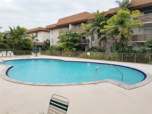 $1,800 | 7483 Southwest 82nd Street, Unit A203, Miami, FL 33143