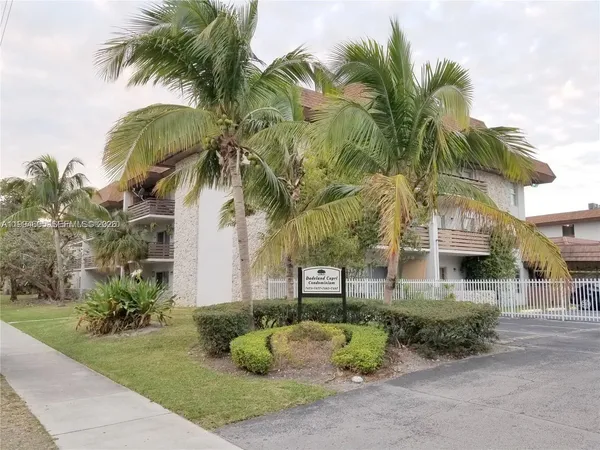 $1,800 | 7483 Southwest 82nd Street, Unit A203, Miami, FL 33143