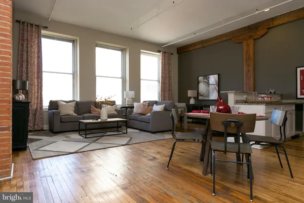 $1,400 | 519 West Pratt Street, Unit 1BR, Baltimore, MD 21201