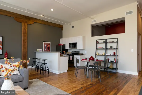 $1,400 | 519 West Pratt Street, Unit 1BR, Baltimore, MD 21201