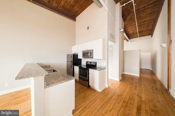 $1,400 | 519 West Pratt Street, Unit 1BR, Baltimore, MD 21201