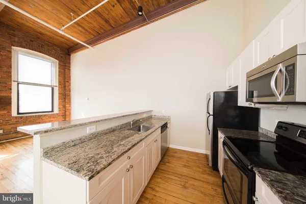 $1,400 | 519 West Pratt Street, Unit 1BR, Baltimore, MD 21201