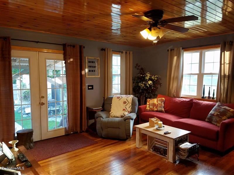 4 Walnut Street Adams, MA 01220 - Photo 14 of 28 Great Room