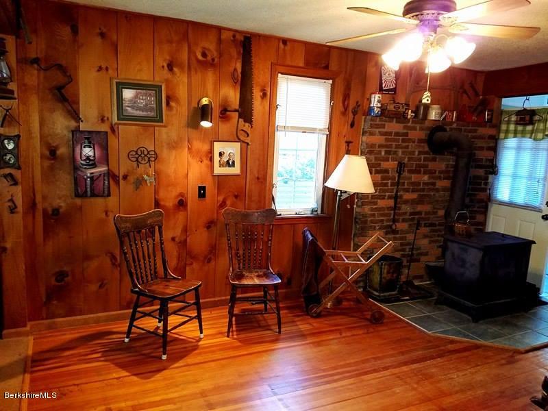 4 Walnut Street Adams, MA 01220 - Photo 18 of 28 Living Room