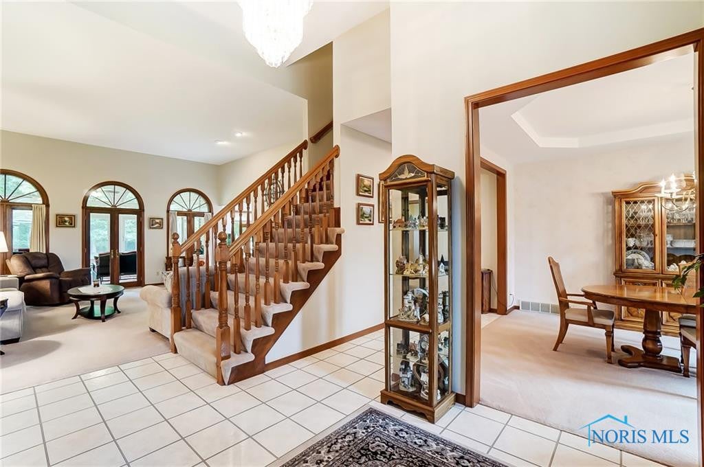 2324 Gradwohl Road Toledo, OH 43617 - Photo 4 of 49 Gallery Image 4