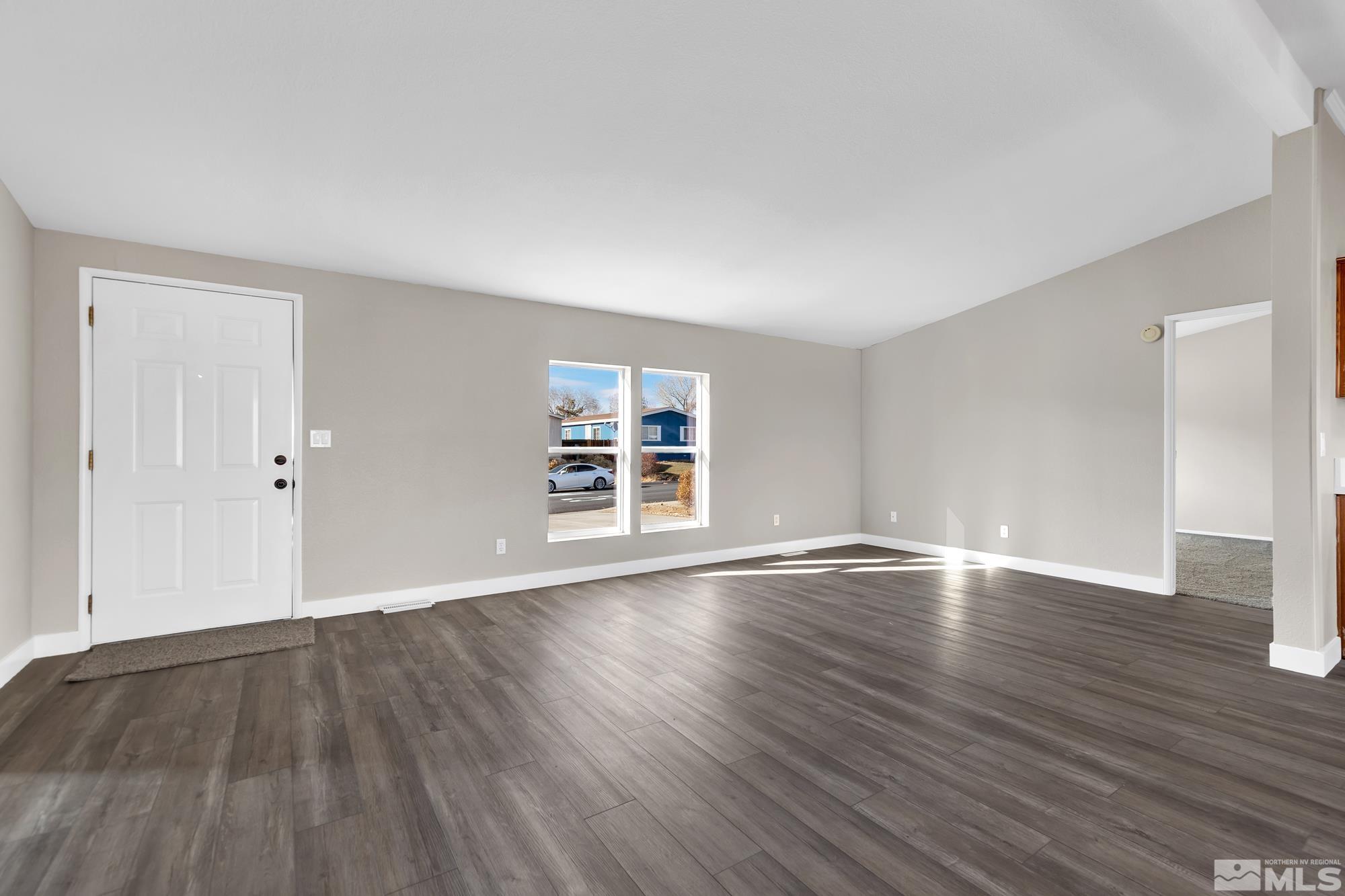 5158 Coggins Road Reno, NV 89506 - Photo 8 of 40 Photo 8