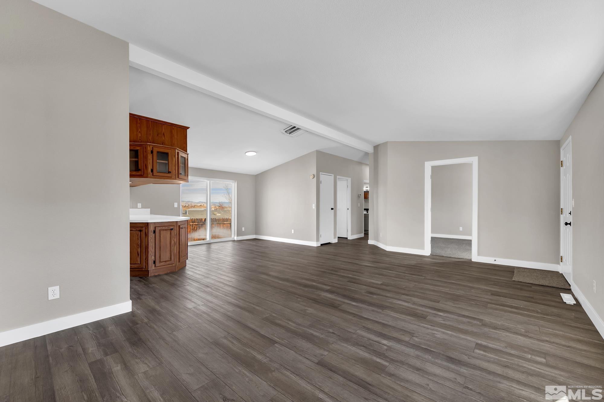 5158 Coggins Road Reno, NV 89506 - Photo 10 of 40 Photo 10
