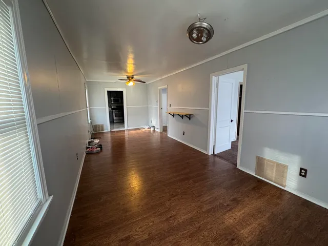 $1,350 | 17125 Dora Street, Melvindale, MI 48122