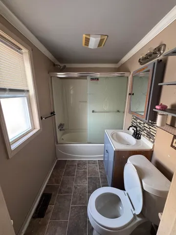 $1,350 | 17125 Dora Street, Melvindale, MI 48122