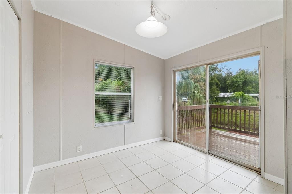 8812 East Millpoint Road Riverview, FL 33578 - Photo 8 of 33